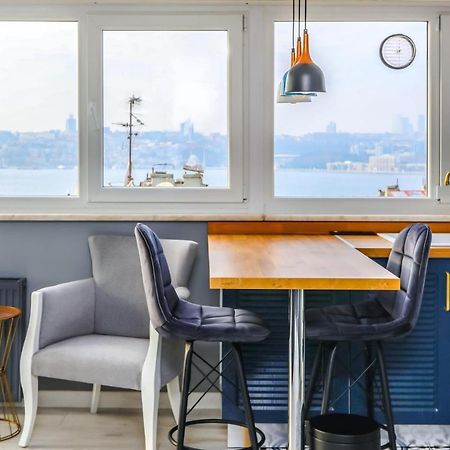 Vibrant Flat 500 M To Uskudar Ferry Station Apartment Istanbul Exterior photo
