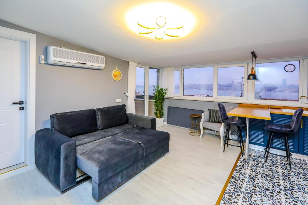 Vibrant Flat 500 M To Uskudar Ferry Station Apartment Istanbul Exterior photo